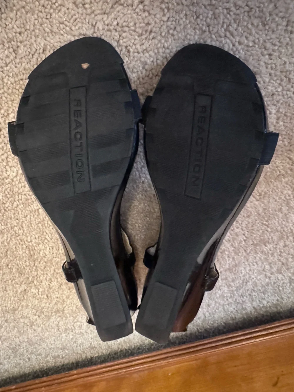 Kenneth Cole Reaction Black Patent and Elastic Wedge Sandals